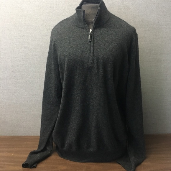 Uniqlo | Tops | Uniqlo Unisex Gray 